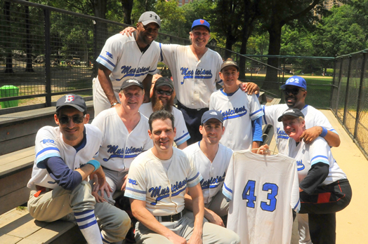 Front row (left to right): Seneca Black, Derek Hanson, Sue Winthrop. Second row: Jordan McLean, Clint Sharman (manager), Paul Whitty, Jack Mead, Christian McBride. Back row: Shawn Andrew, Todd Montgomery.