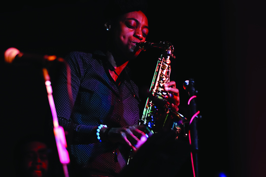 Lakecia Benjamin swings her heart out at NYC Winter Jazzfest 2016, where musicians are covered under a Local 802 union contract.