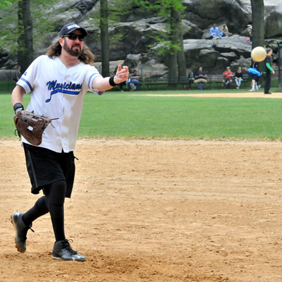 Jason Yudoff warms up.